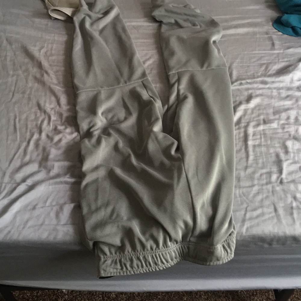 Nike sweatpants - Picture 3 of 3